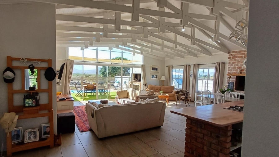 3 Bedroom Property for Sale in Riverside Western Cape
